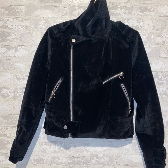 Black Moto Style Jacket - Picture 4 of 7